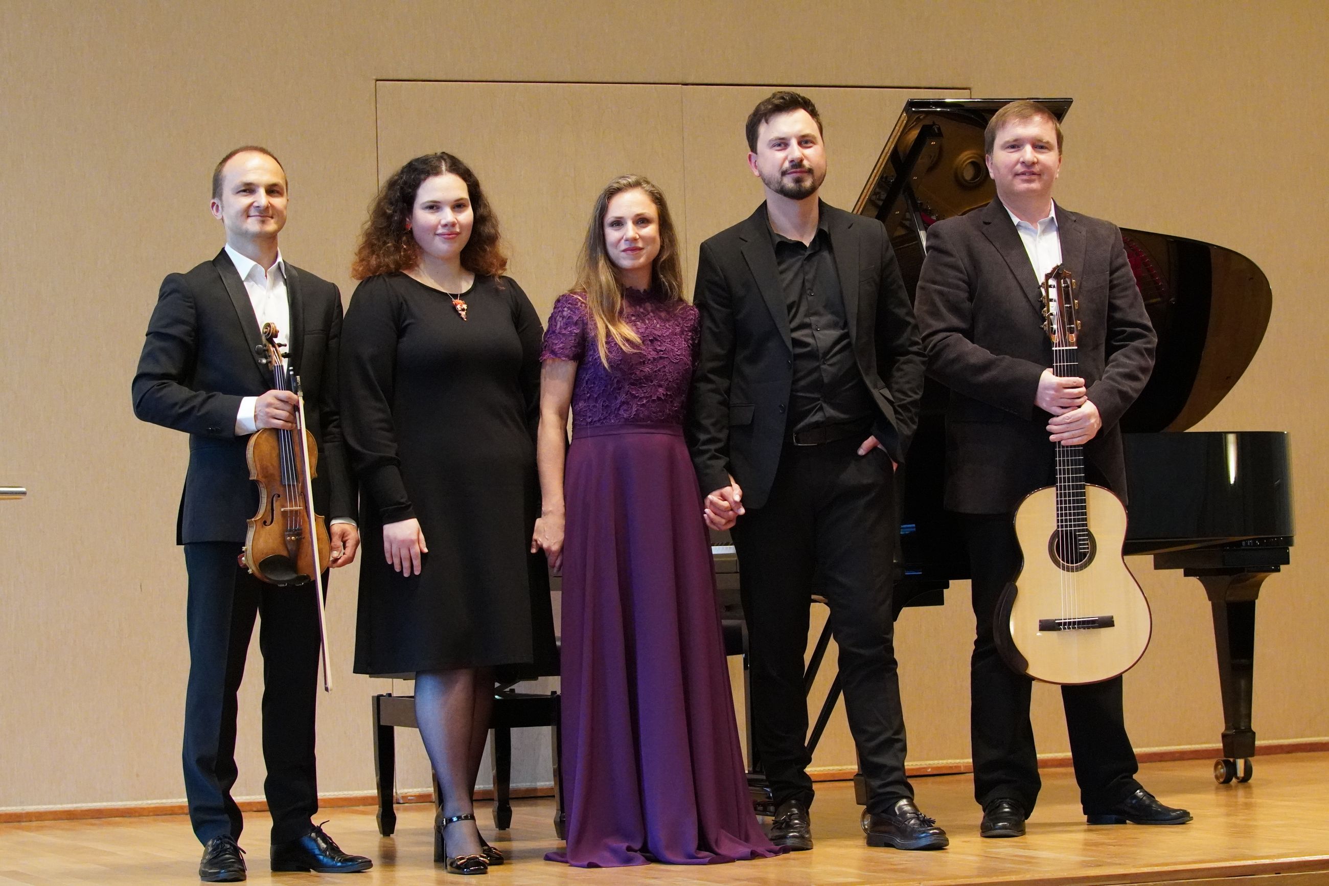 Historische Stadthalle Wuppertal - Musik für Frieden